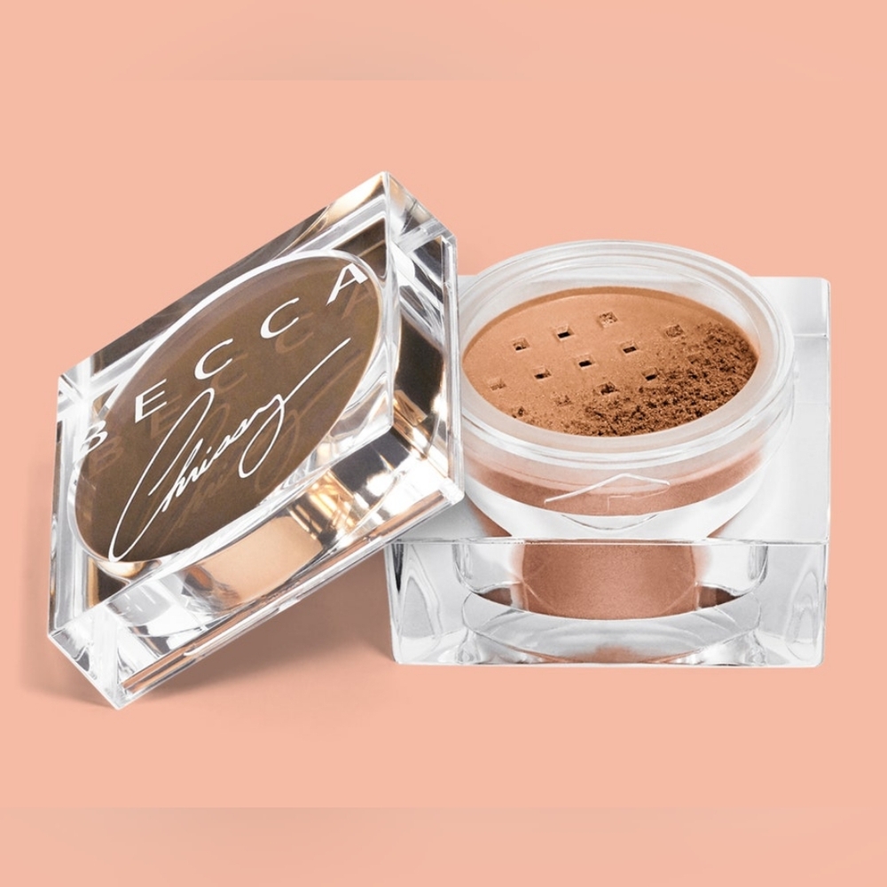 BECCA Chrissy Teigen Powder Highlighter Cinnamon Sugar